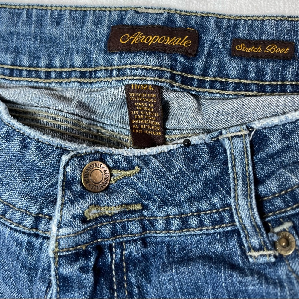 Aeropostale Women's Classic Blue Boot Cut Jeans so 11/12